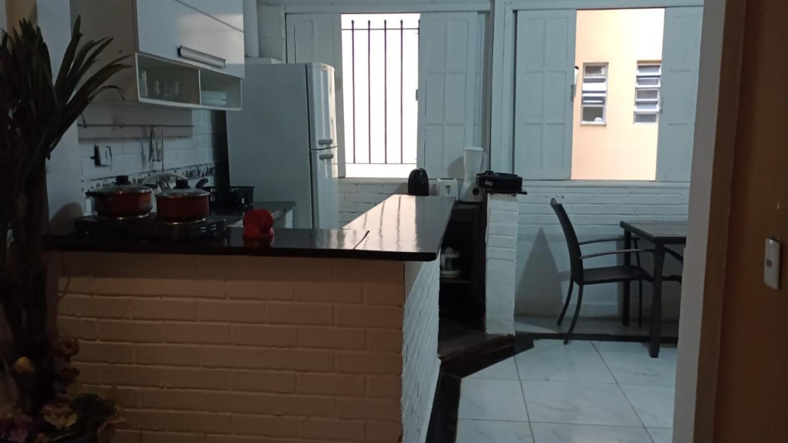 Apto Copacabana, 3 Quartos, 1 Quadra Da Praia, Posto 5 Apartamento *
