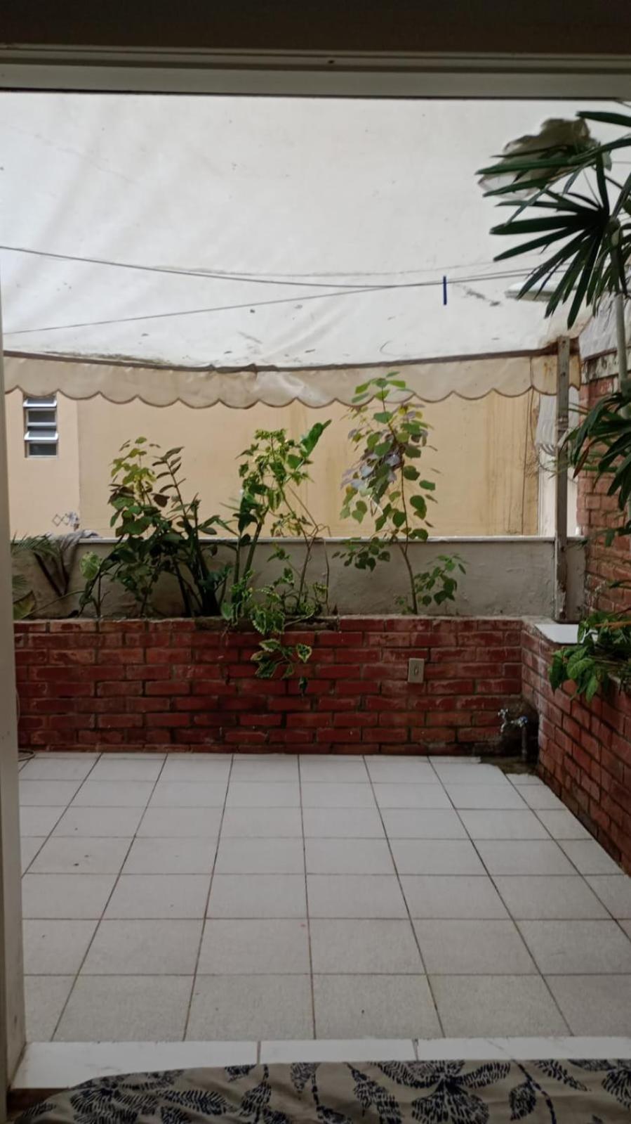 Apto Copacabana, 3 Quartos, 1 Quadra Da Praia, Posto 5